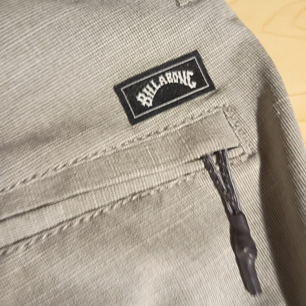 Billabong Hybrid Shorts Mens 33 Grey Crossfire Heathered Walk Shorts